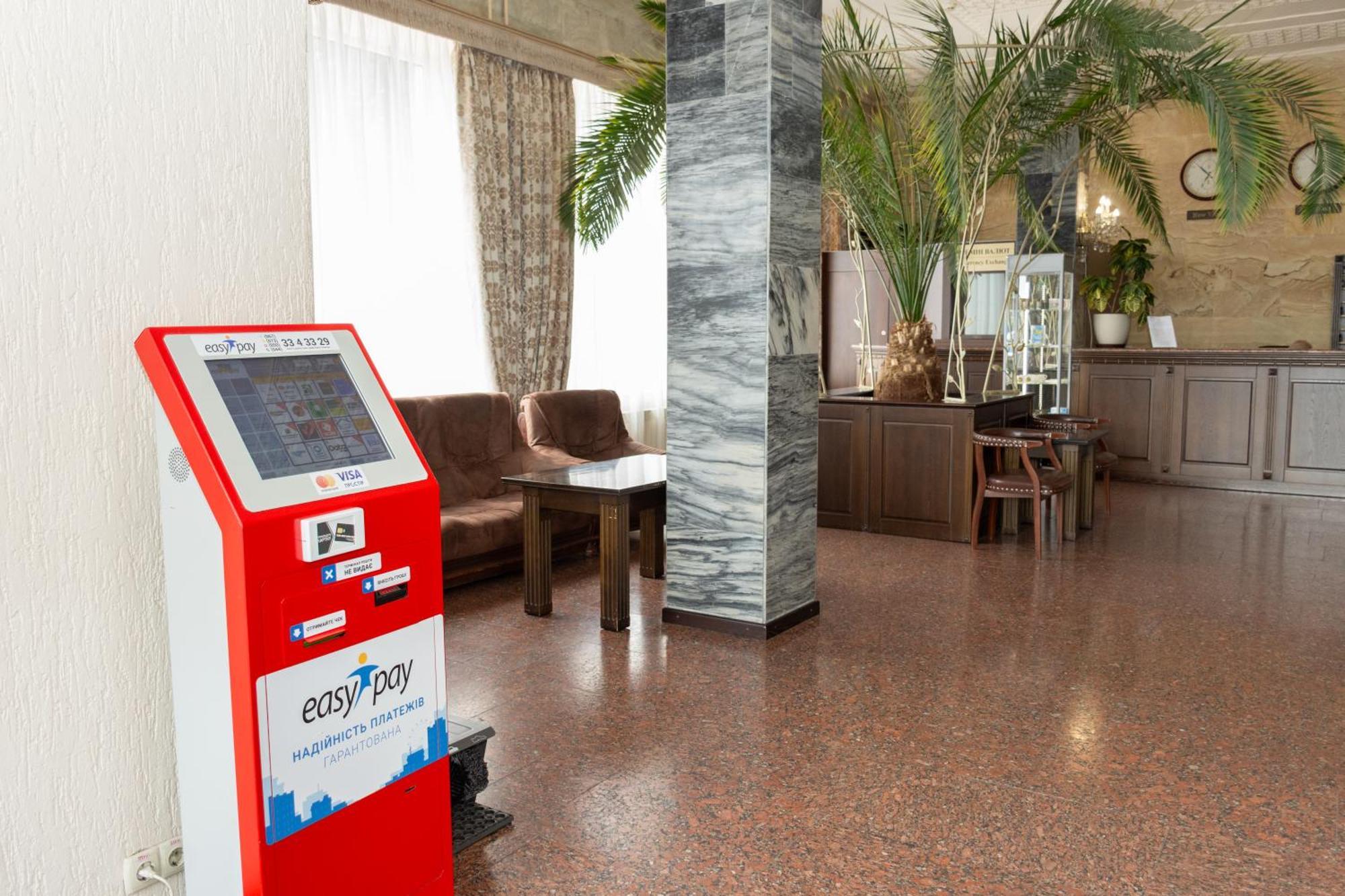 Kremin Hotel Krementjuk Eksteriør billede