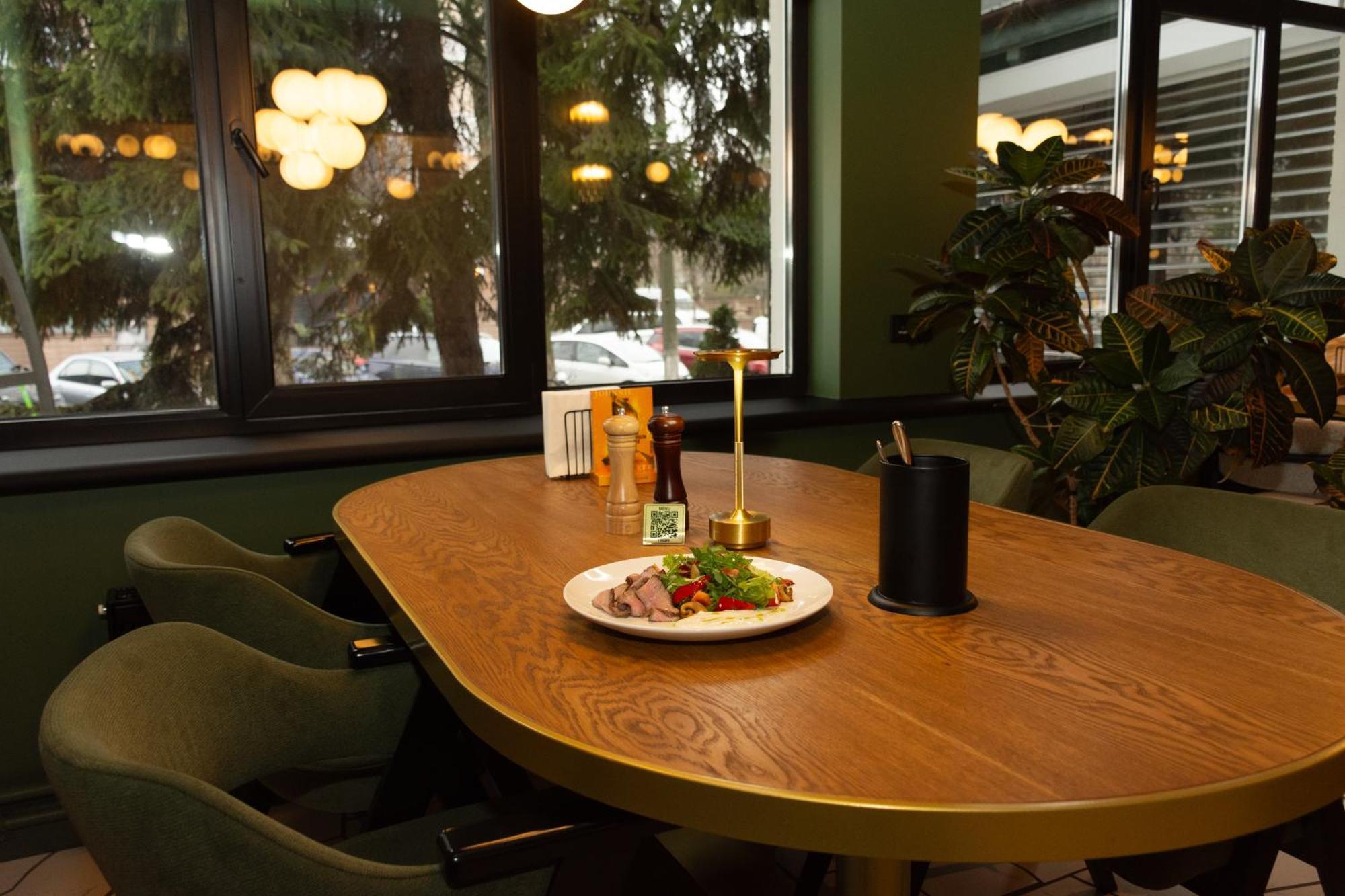 Kremin Hotel Krementjuk Eksteriør billede